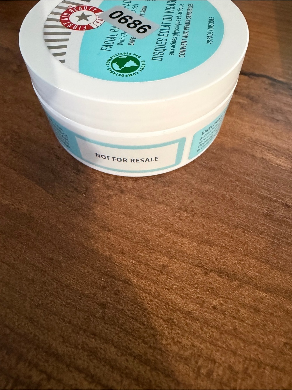 First Aid Beauty Facial Radiance Pads, 28 Count, Brand New and Sealed! - Picture 6 of 6